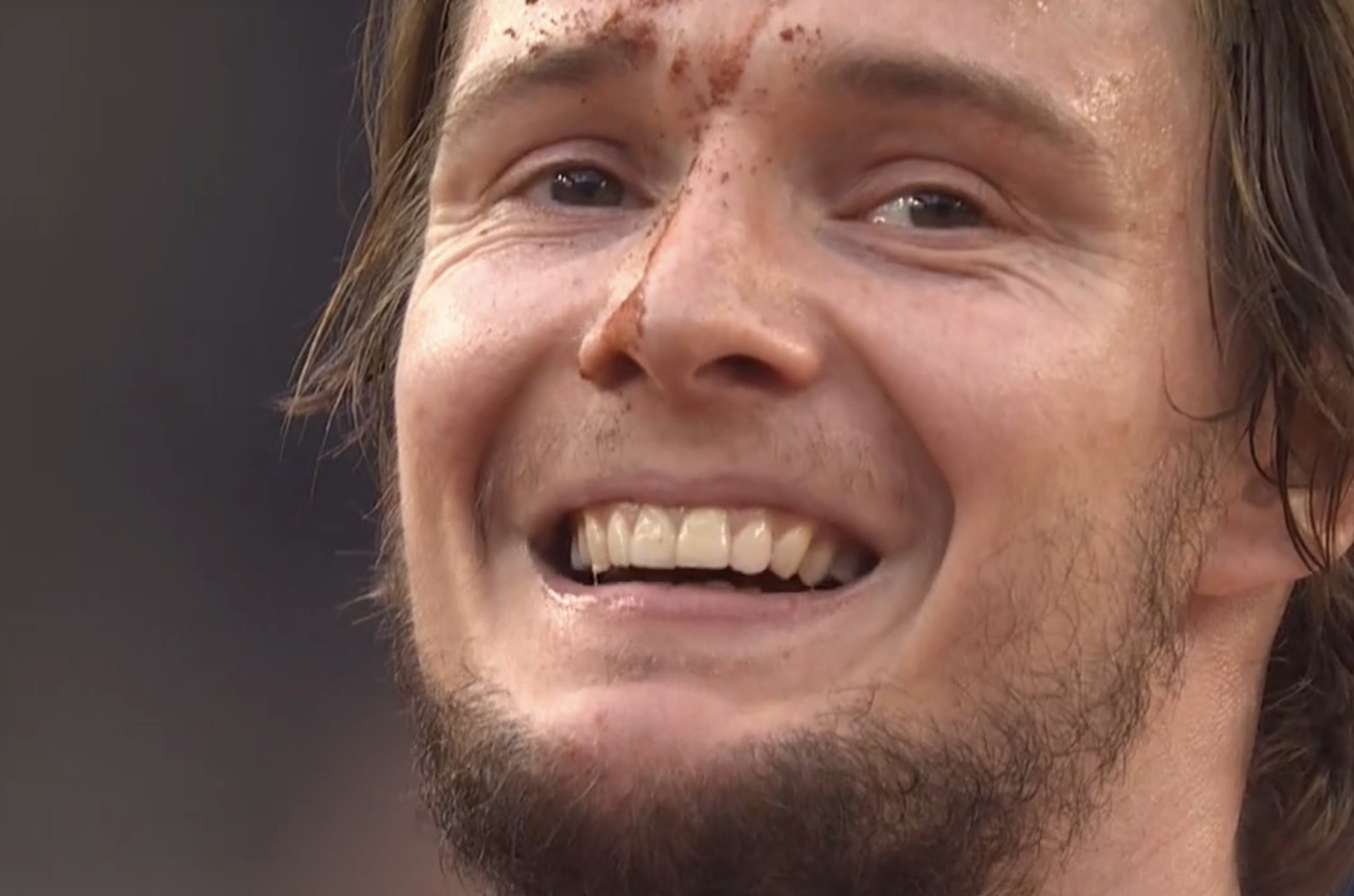  刷新纪录引爆全场！，德约科维奇意外战胜阿森纳比赛高潮迭起